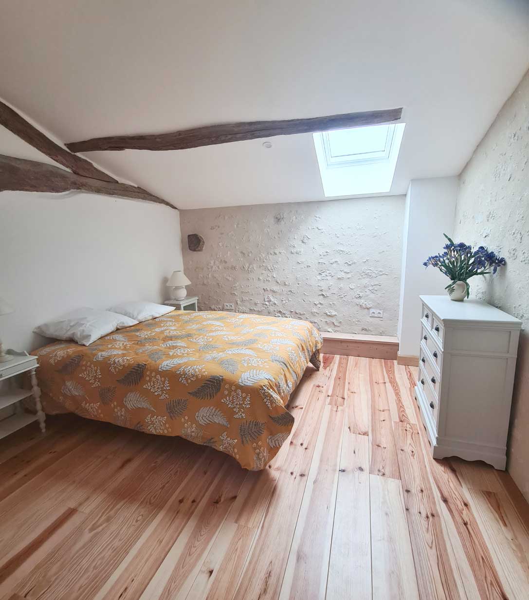 Chambre chateau La Beauze 33