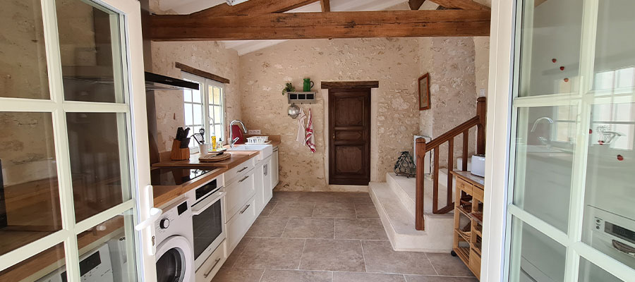 Cuisine équipée hébergement gîte en Gironde 33