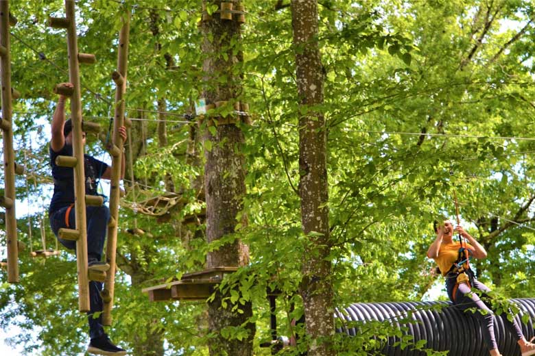 Parcours accrobranche aventure famille en Gironde 33